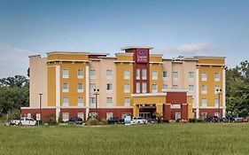 Comfort Suites Near Tanger Outlet Mall